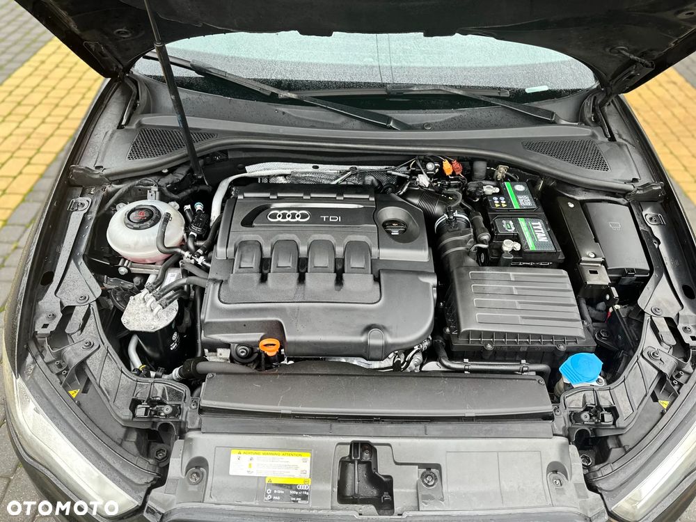 Audi A3 2.0 TDI (clean diesel) quattro S line Sportpaket - 3