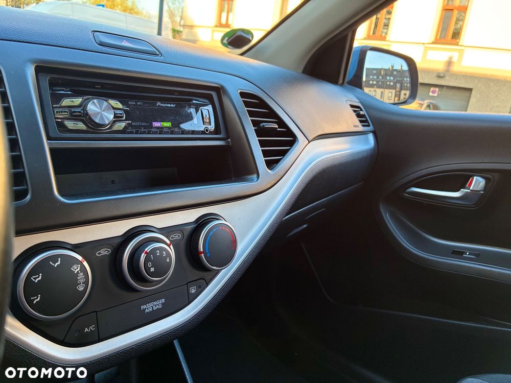 Kia Picanto 1.0 L - 22