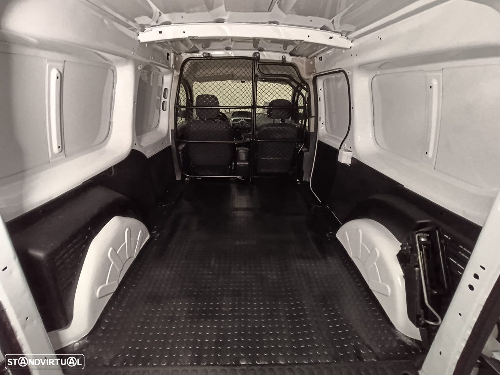 Renault Kangoo 1.5 dCi Maxi Business (Longa) - 14