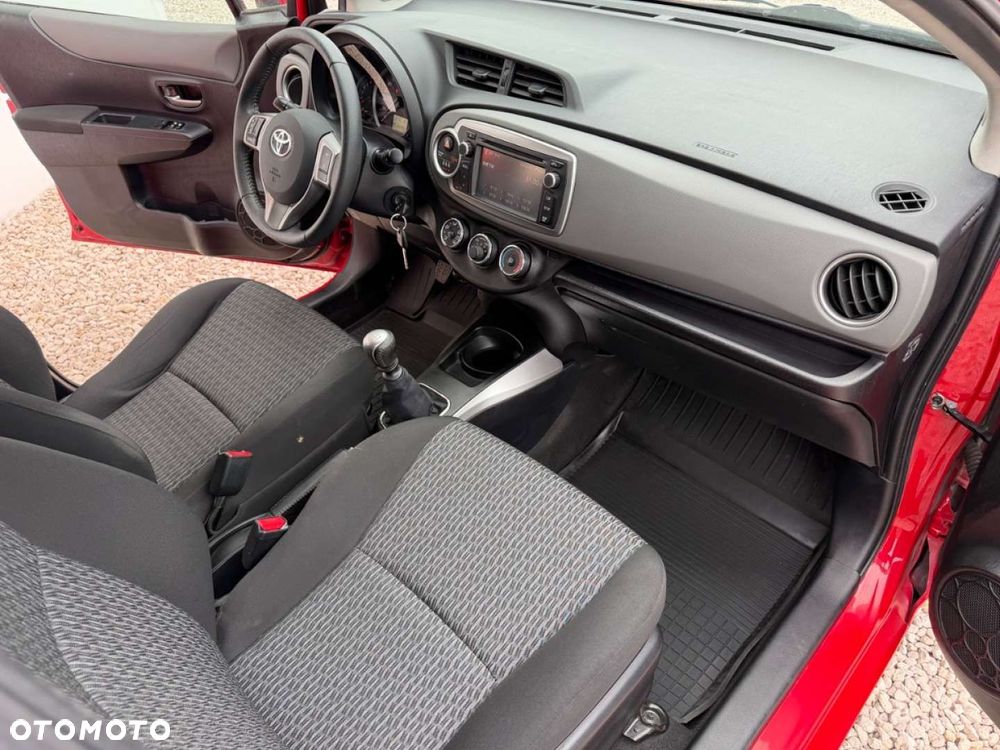 Toyota Yaris - 26