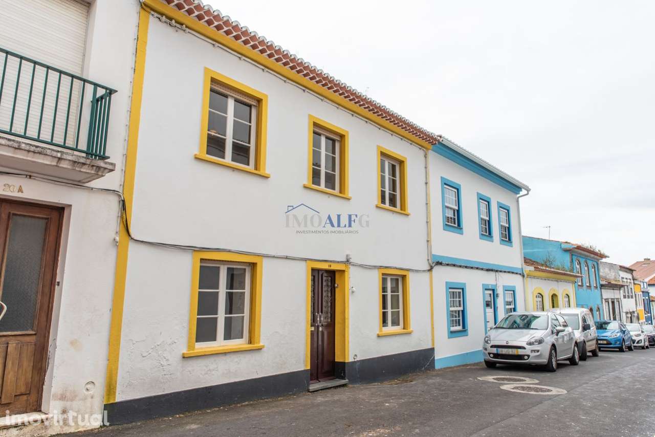 Moradia T4 em Santa Luzia- Angra Heroísmo com vista mar - Grande imagem: 4/31