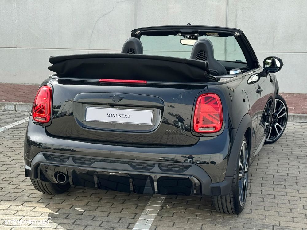 MINI Cabrio Cooper Premium JCW Auto - 7