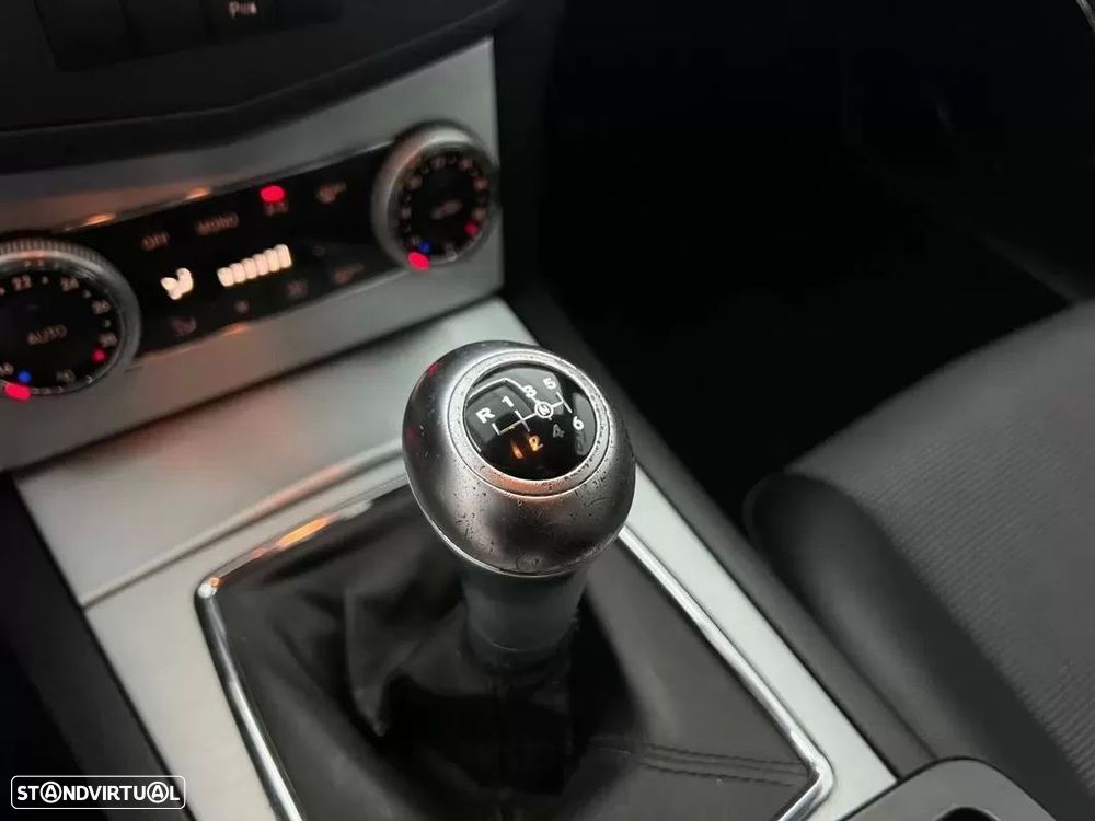 Mercedes-Benz C 220 CDi Avantgarde BE - 24