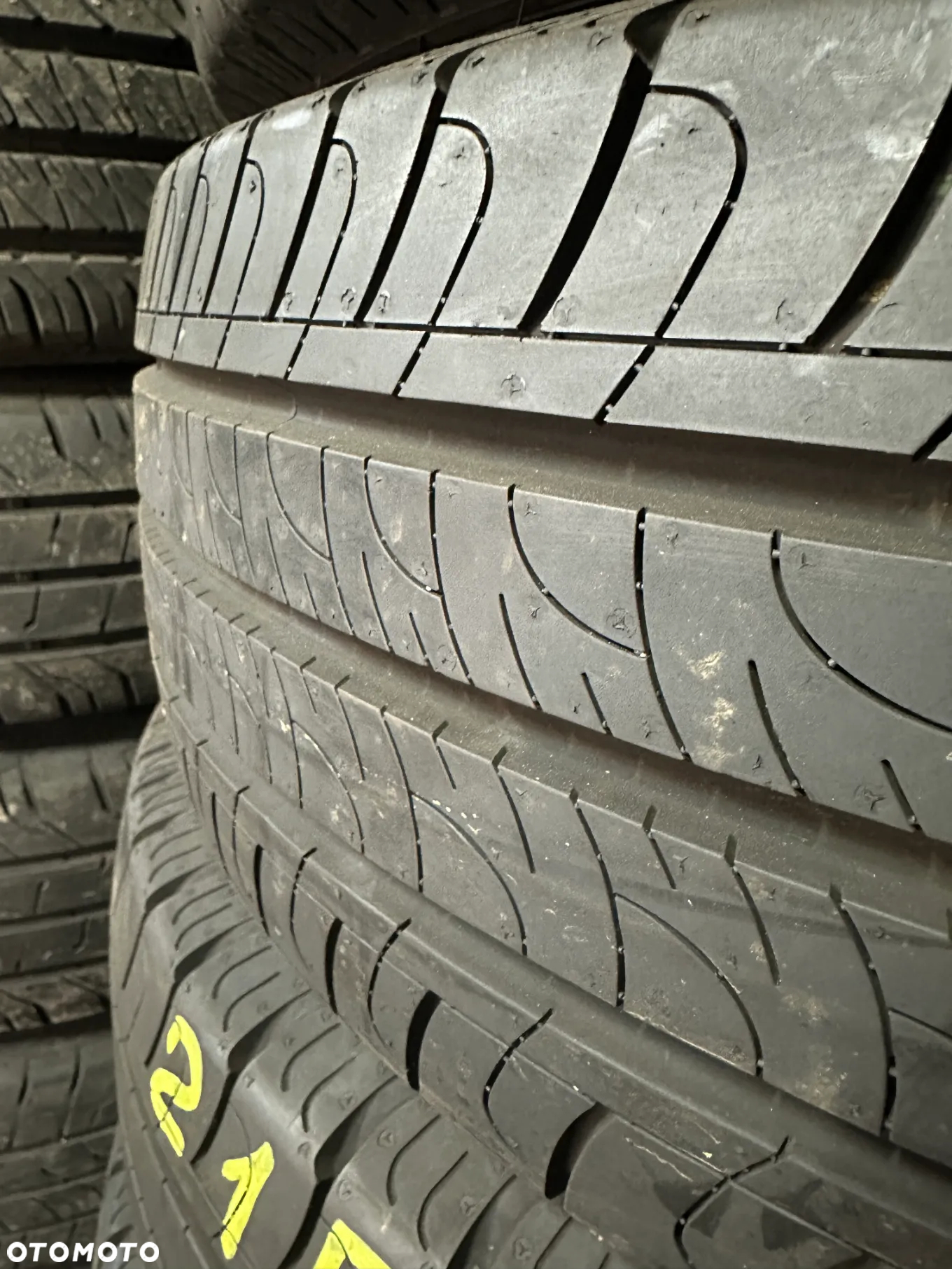 215/65x16c Good Year - 2