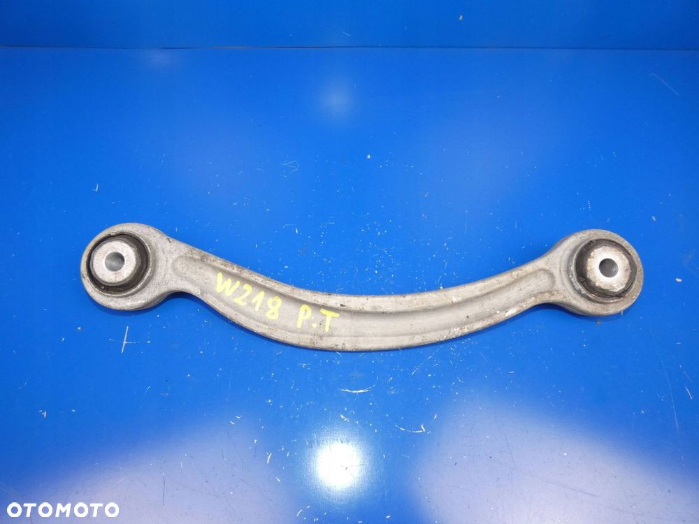 MERCEDES CLS W218 WAHACZ PRAWY TYŁ TYLNY - 1