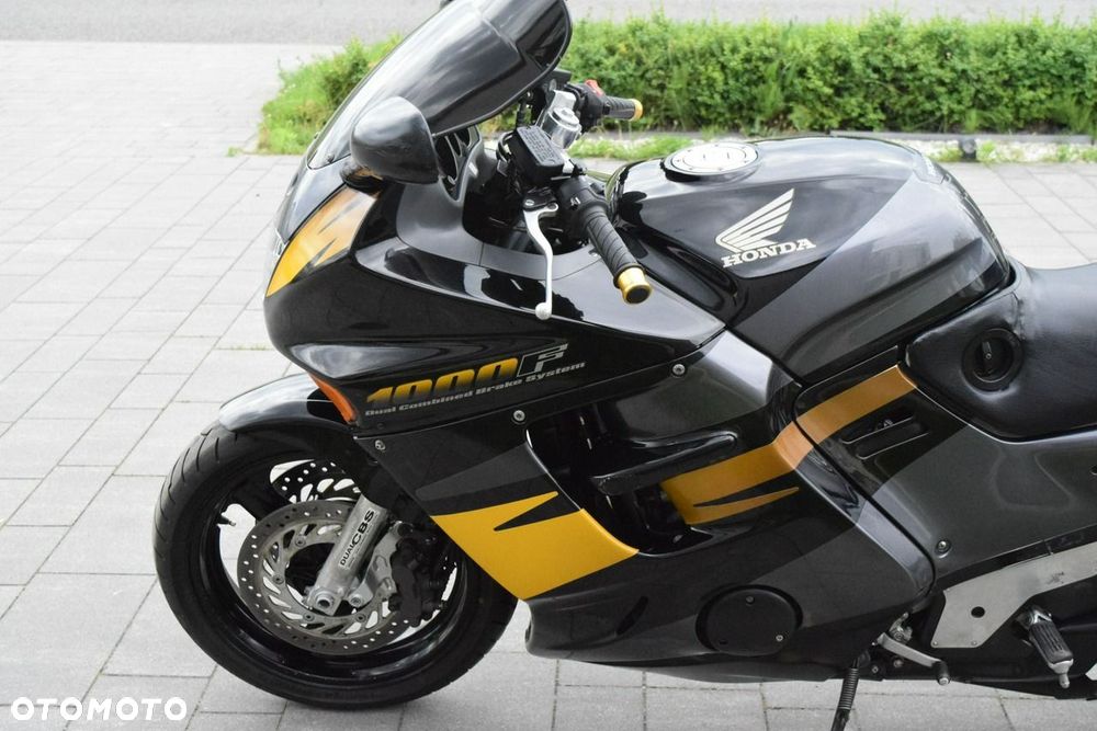 Honda CBR - 5