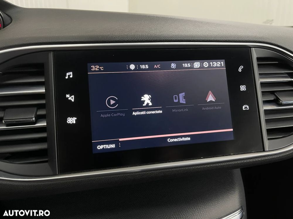 Peugeot 308 SW BlueHDi 130 EAT8 Allure - 16