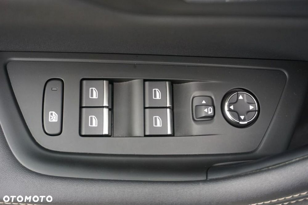 Peugeot 508 PureTech 130 GT S&S EAT8 - 14