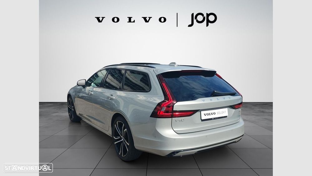Volvo V90 2.0 T6 PHEV Plus Dark AWD - 4