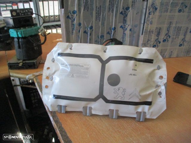 Airbag Passageiro 9650100380 PEUGEOT 207 2006 PEUGEOT 207 2006 1.4HDI 70CV 5P PRETO PEUGEOT 207 A7 2006 1.6HDI 90CV 5P CINZA - 5