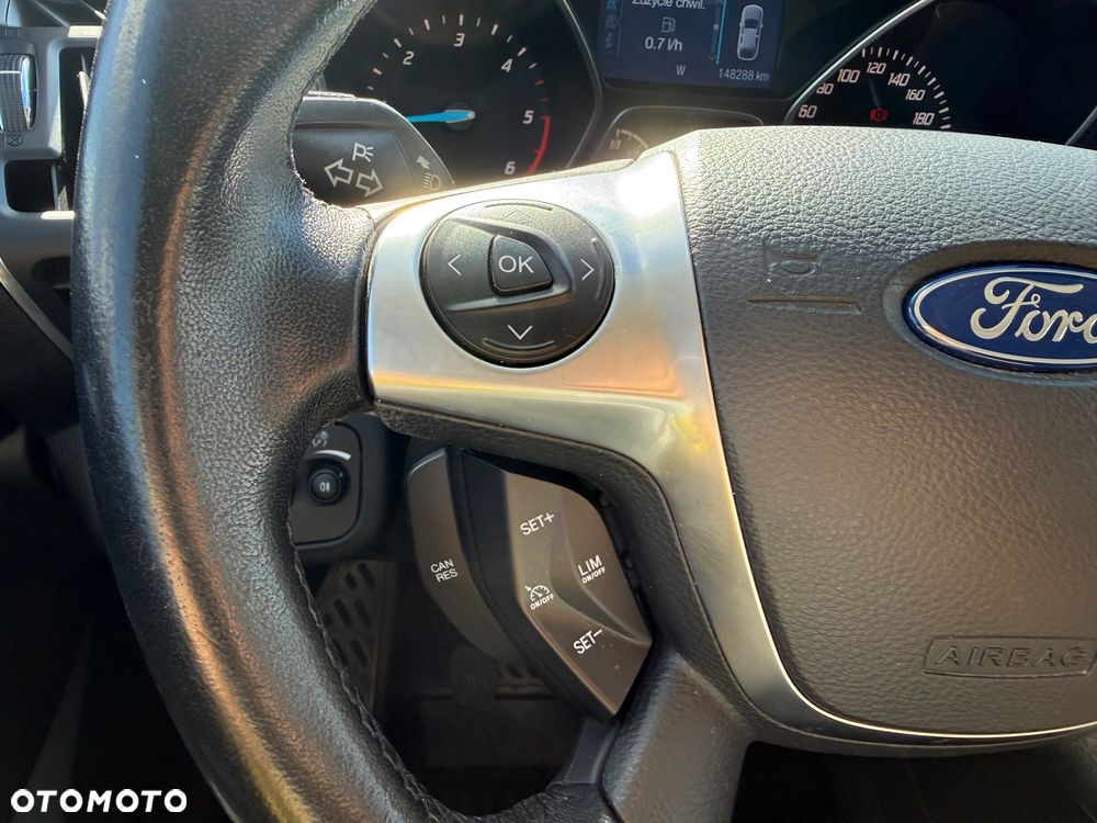 Ford Kuga 2.0 TDCi FWD Titanium - 22