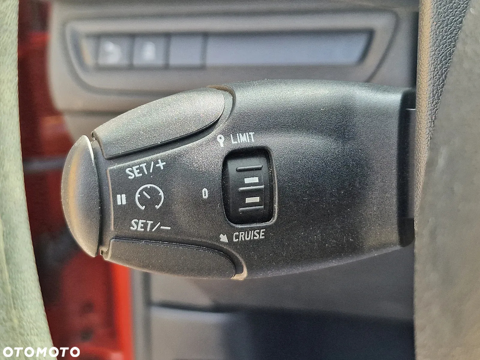 Peugeot 208 1.2 PureTech Access - 20