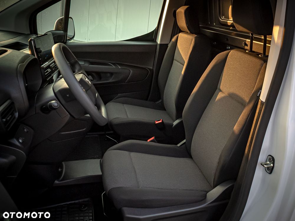 Opel COMBO CARGO FURGON M DIESEL 100KM MANUAL - 14