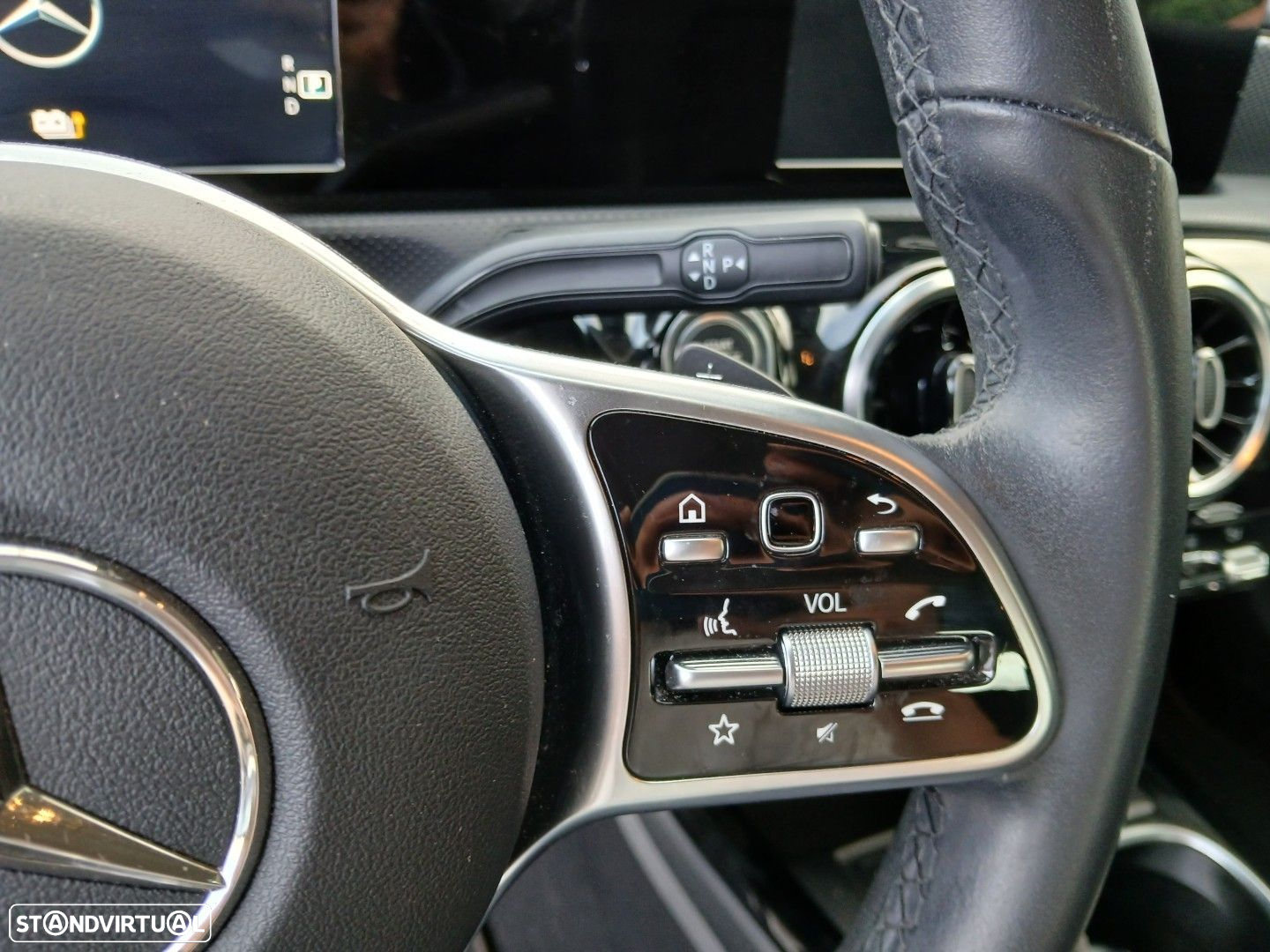 Mercedes-Benz A 250 e - 20