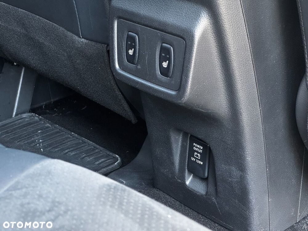 Mitsubishi Eclipse Cross - 16