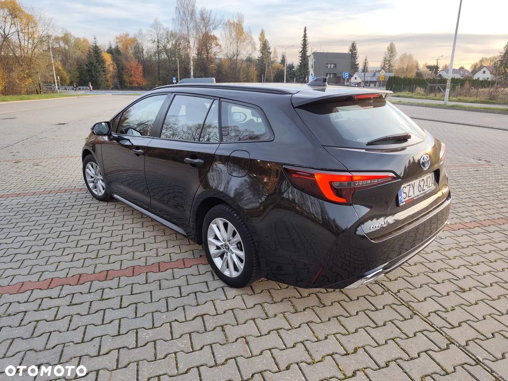 Toyota Corolla 1.8 Hybrid Comfort - 5