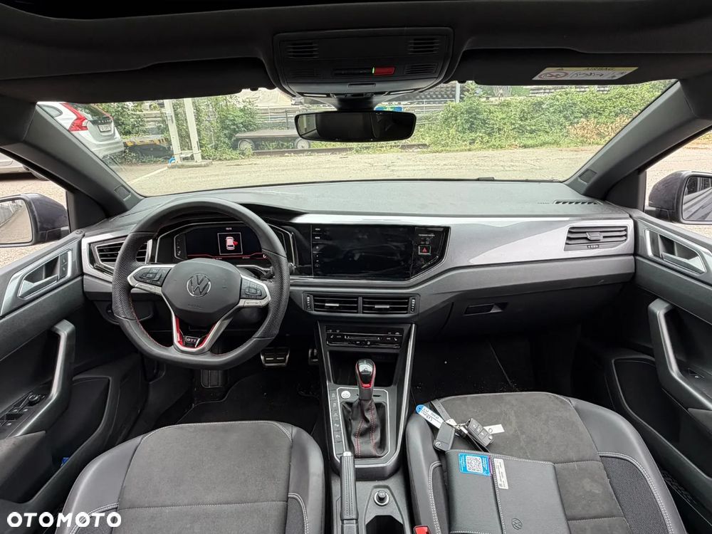 Volkswagen Polo - 9
