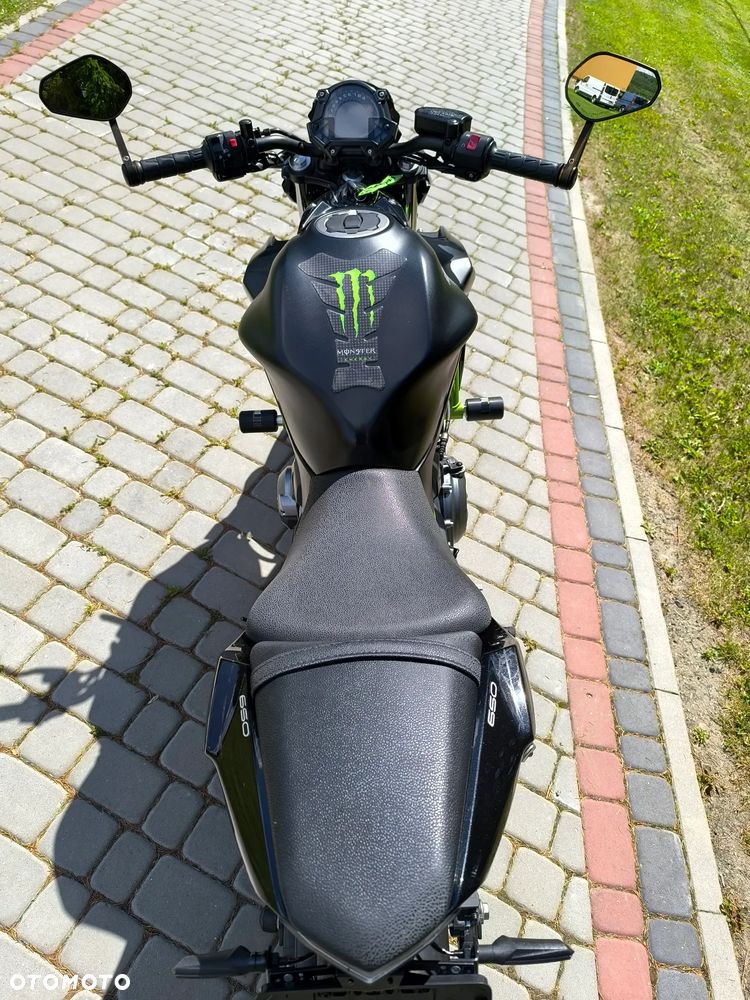 Kawasaki Z 650 - 12