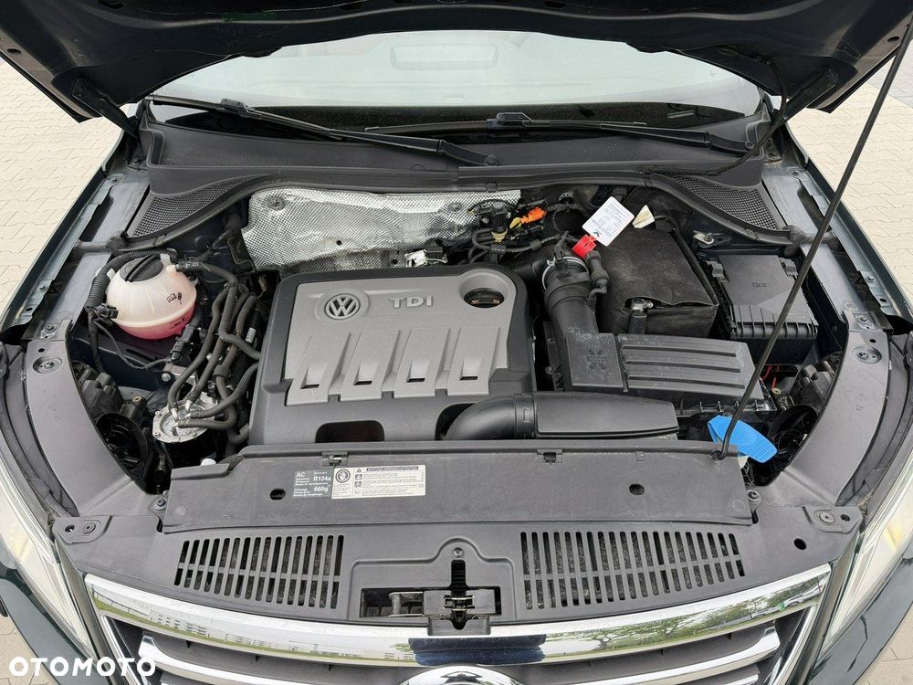 Volkswagen Tiguan 2.0 TDI DPF 4Motion BlueMotion Technology DSG Exclusive - 4