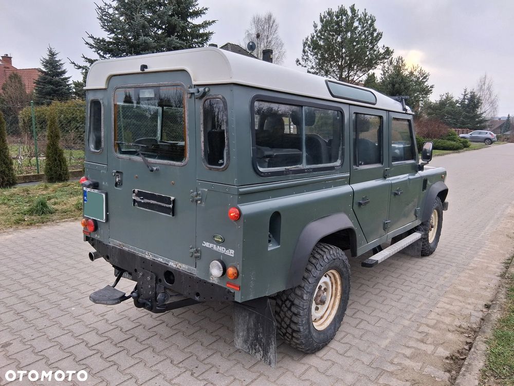 Land Rover Defender 2.4 TD4 SE - 6