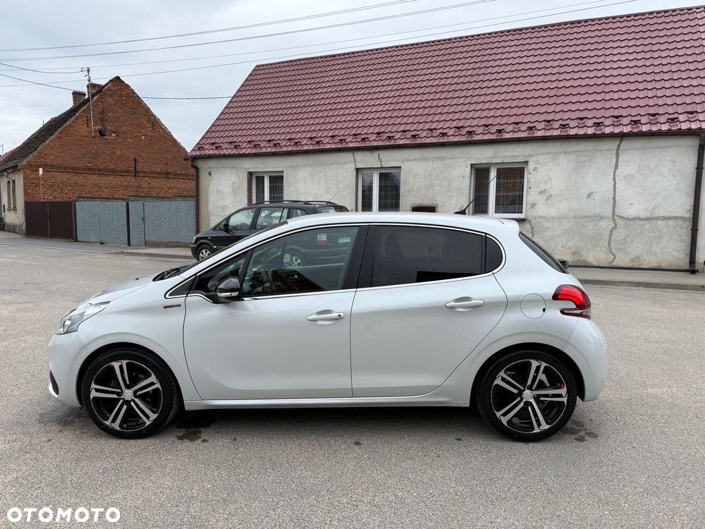 Peugeot 208 PureTech 110 Stop & Start EAT6 Tech Edition - 4