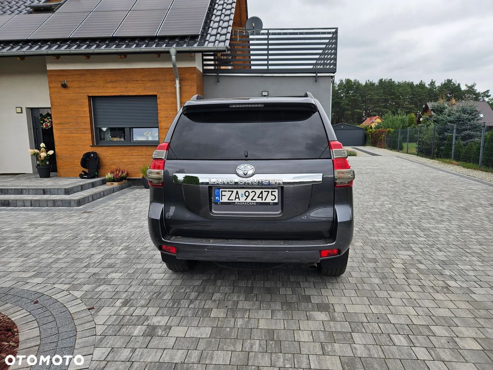 Toyota Land Cruiser LC 2.8 D-4D Invincible - 5