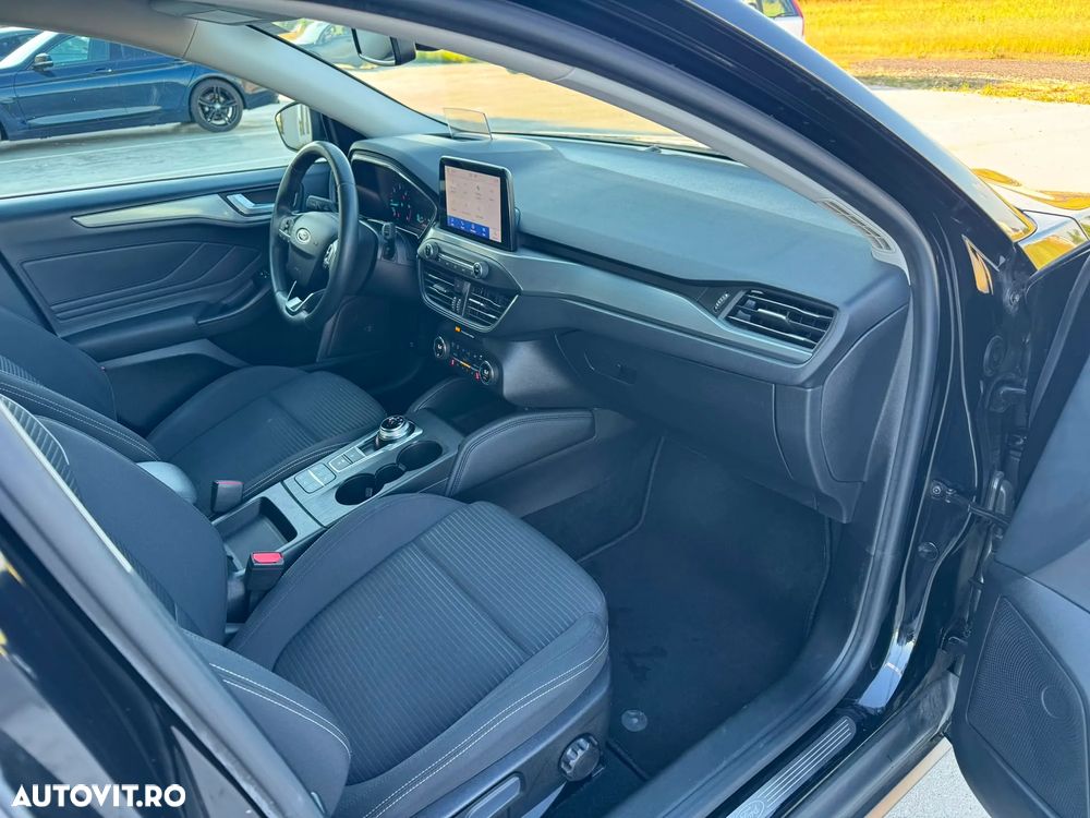 Ford Focus 1.5 EcoBlue Start-Stopp-System Aut. TITANIUM - 9