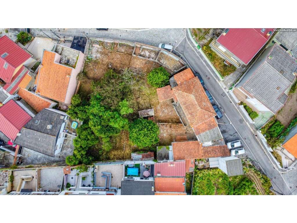 Moradia para reconstrução em Guifões - Grande imagem: 2/12