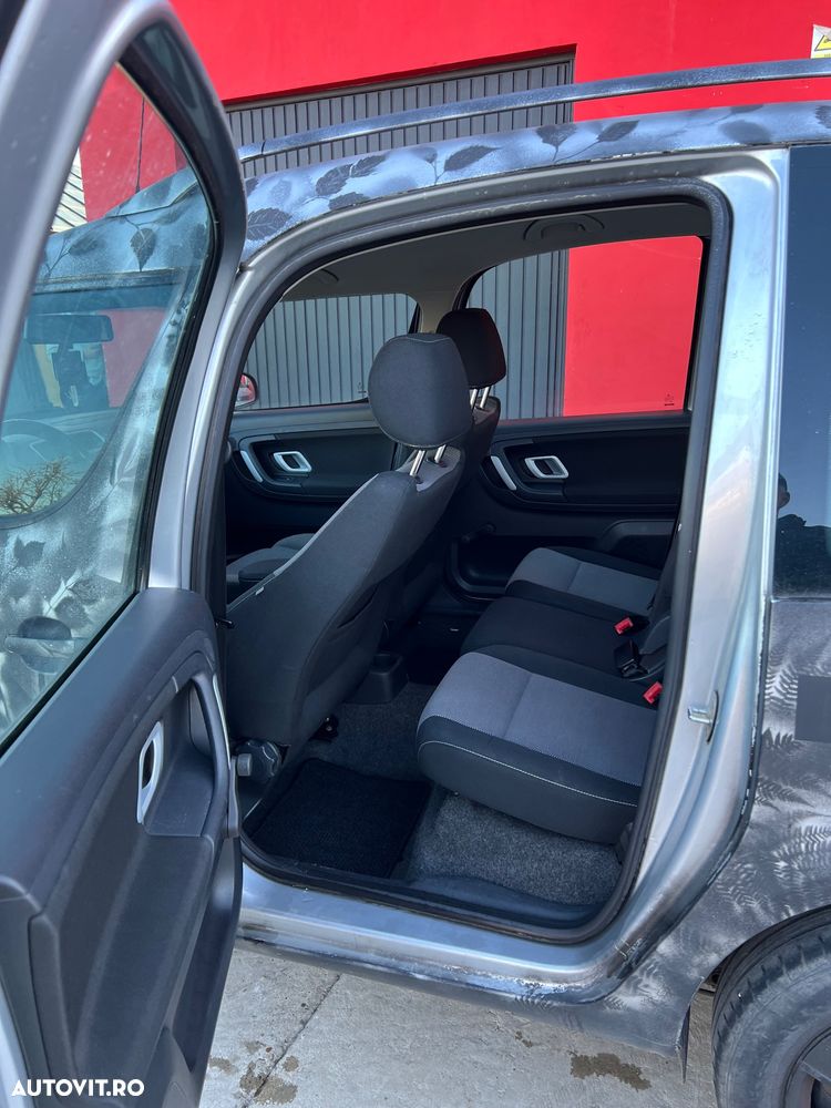 Skoda Roomster 1.4 16V - 12