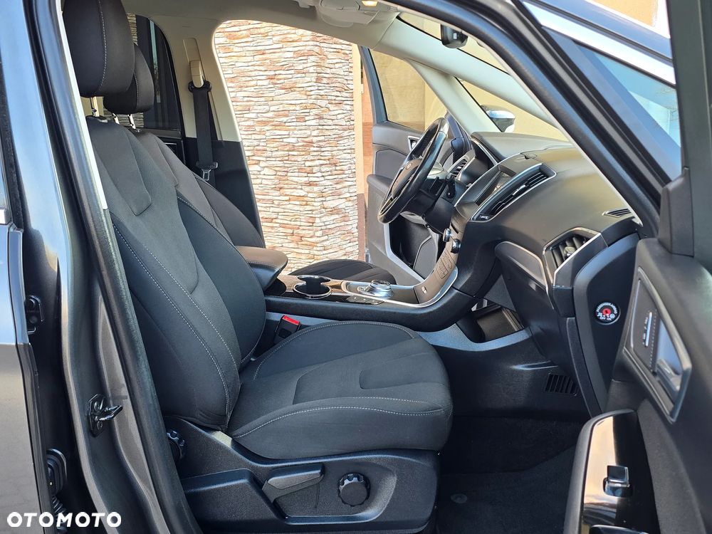 Ford S-Max 2.0 TDCi Titanium PowerShift - 28