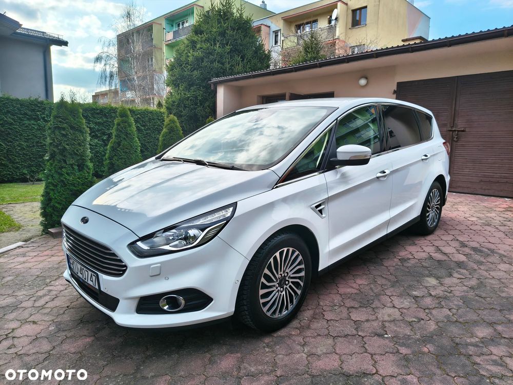 Ford S-Max 2.0 EcoBlue Titanium - 1