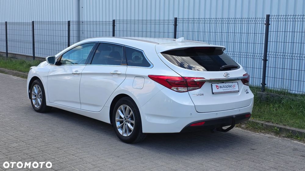 Hyundai i40 Kombi 1.7 CRDi DCT Premium - 5