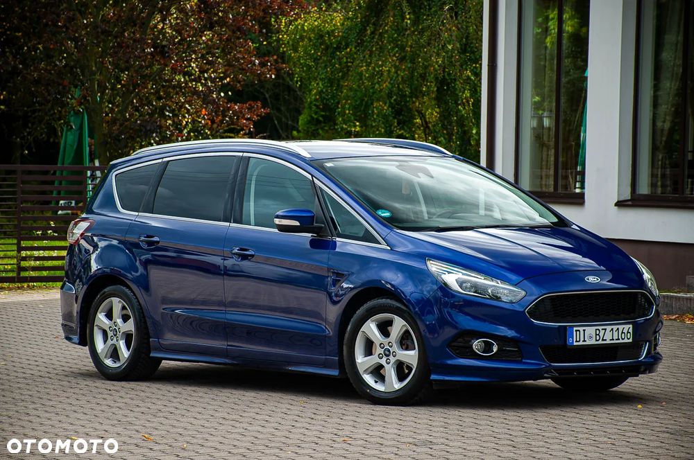 Ford S-Max 2.0 TDCi Titanium PowerShift - 2