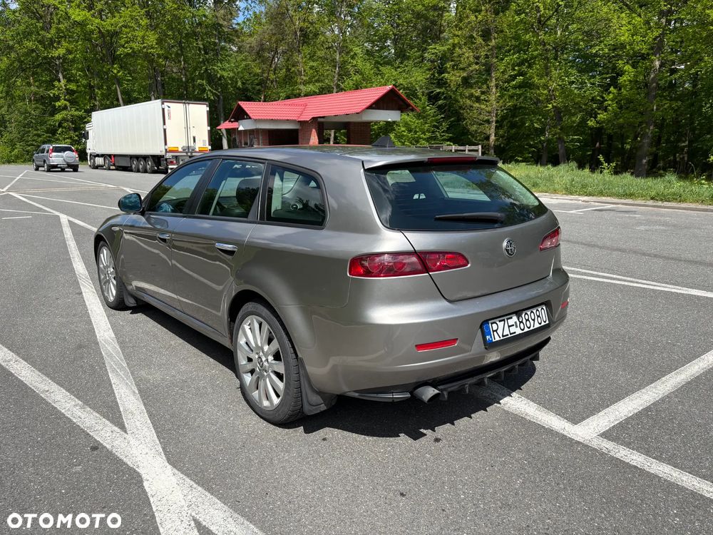 Alfa Romeo 159 1.9JTDM Impression - 8