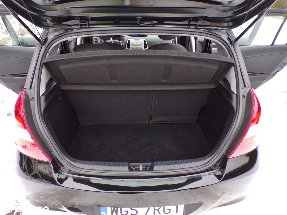 Hyundai i20 1.2 Classic + - 24