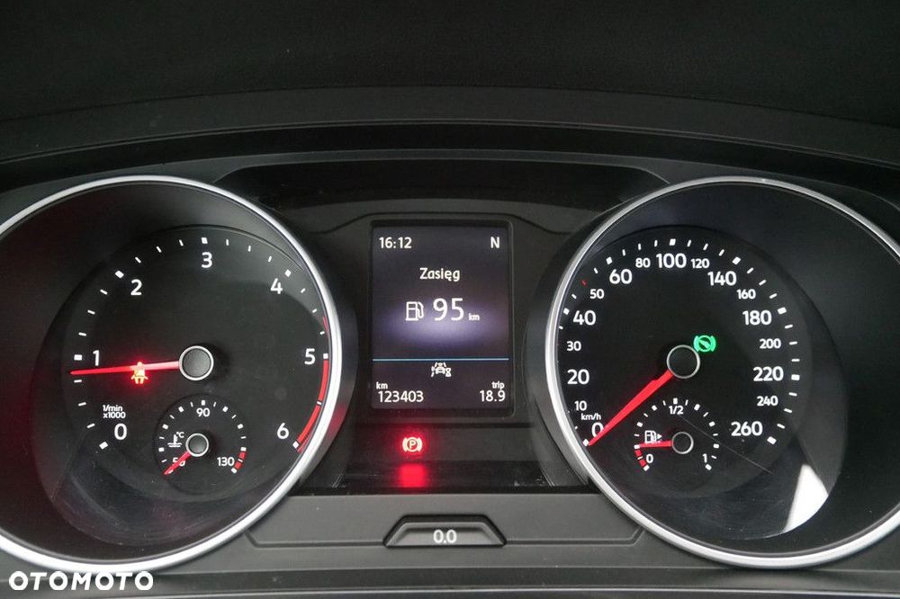 Volkswagen Tiguan 2.0 TDI Life DSG - 9
