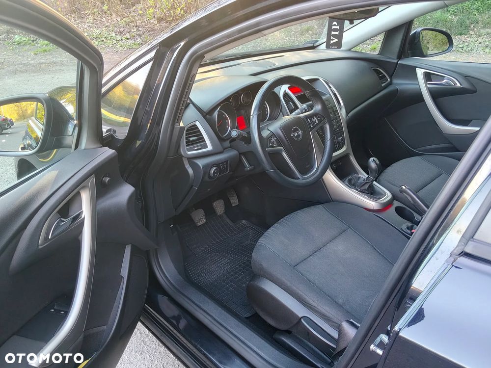 Opel Astra 1.4 ecoFLEX - 21