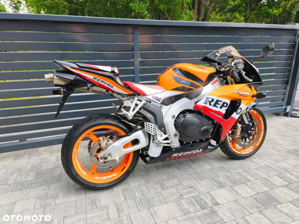 Honda CBR - 15
