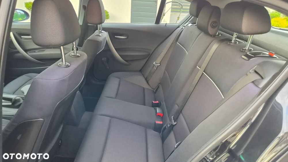 BMW Seria 1 - 16
