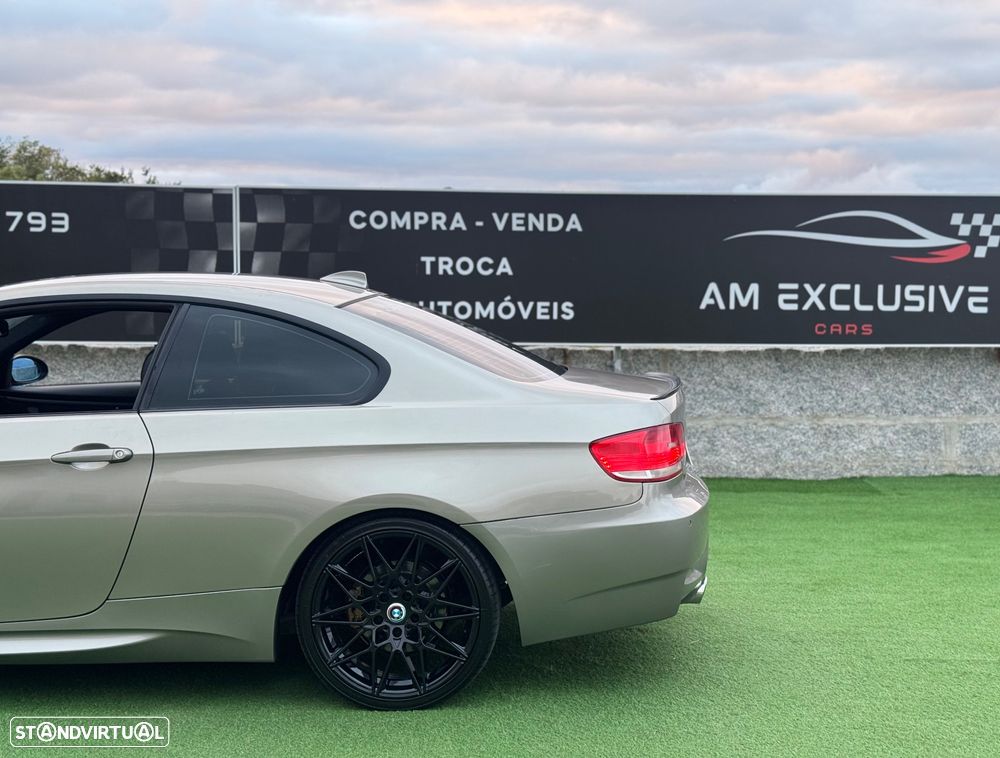 BMW 320 d Auto Pack M - 25