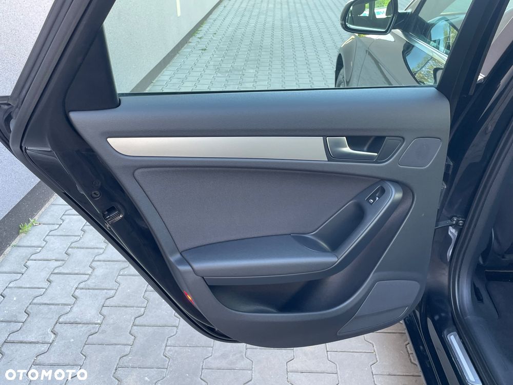 Audi A4 Avant - 19