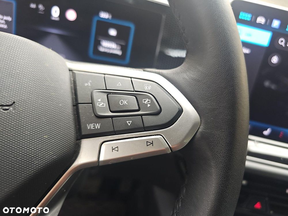 Volkswagen Passat - 15