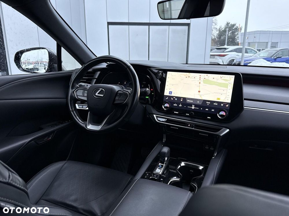 Lexus RX - 21