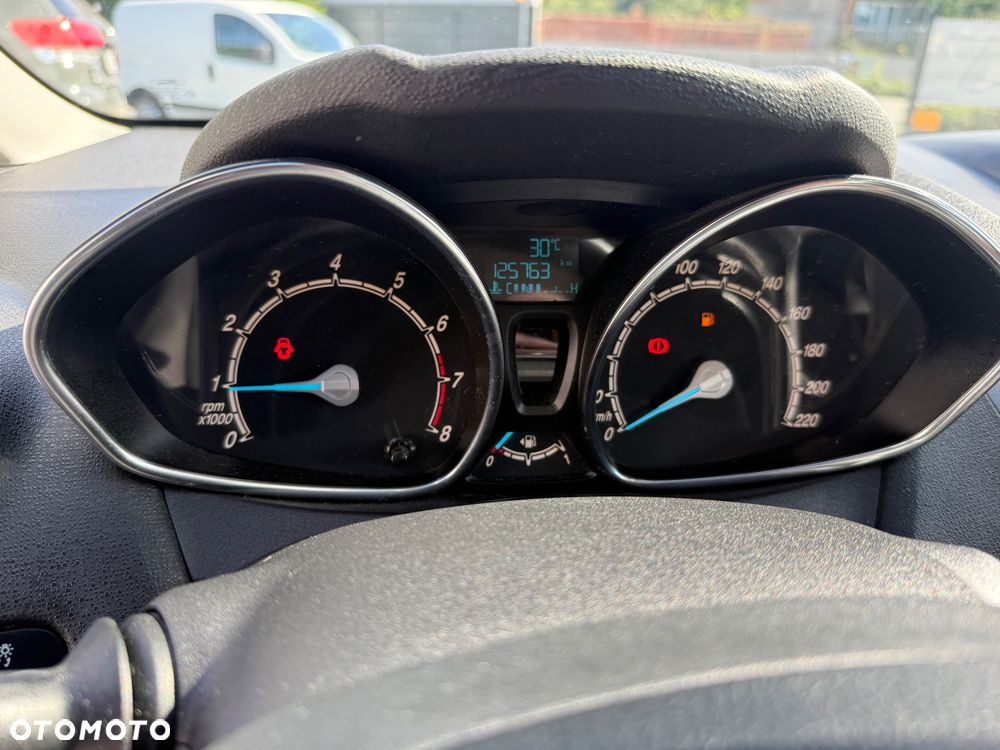 Ford Fiesta 1.25 Silver X Plus 2 (Titan.) EU6 - 10