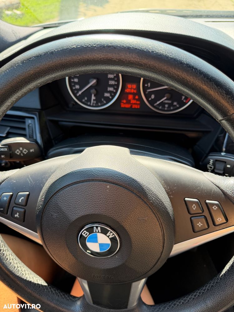 BMW Seria 5 523i Aut. - 14