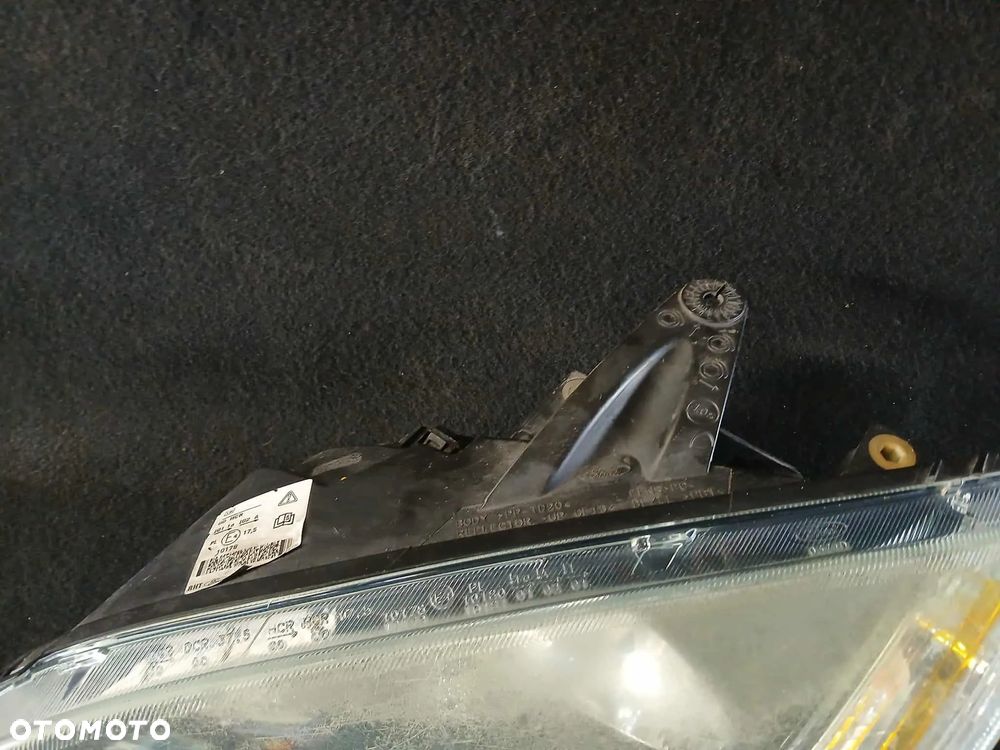 Ford Focus Mk2 lampa przednia lewa, prawa. - 4
