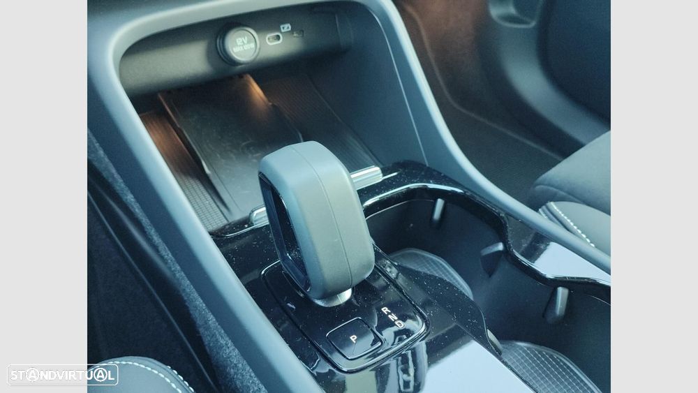 Volvo EC40 82 kWh Twin Motor Performance Black Edition - 19