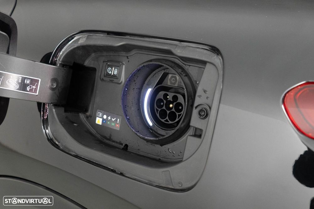 Citroën C5 X 1.6 Hybrid Shine e-EAT8 - 16