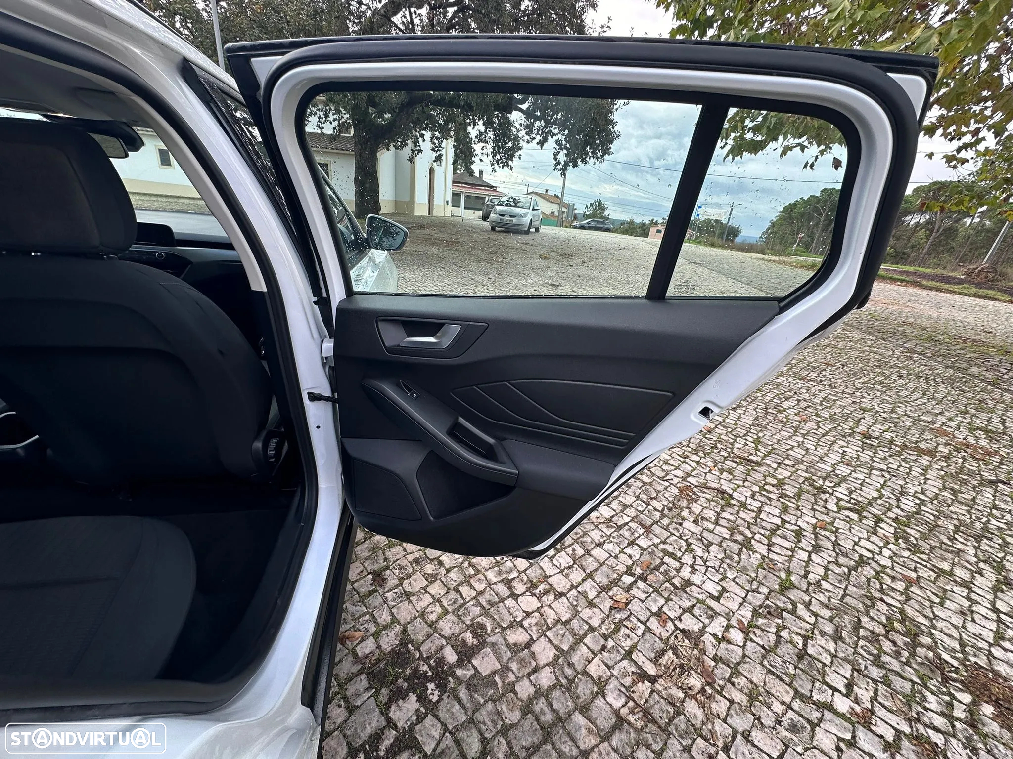 Ford Focus 1.5 EcoBlue S&S ACTIVE STYLE - 13