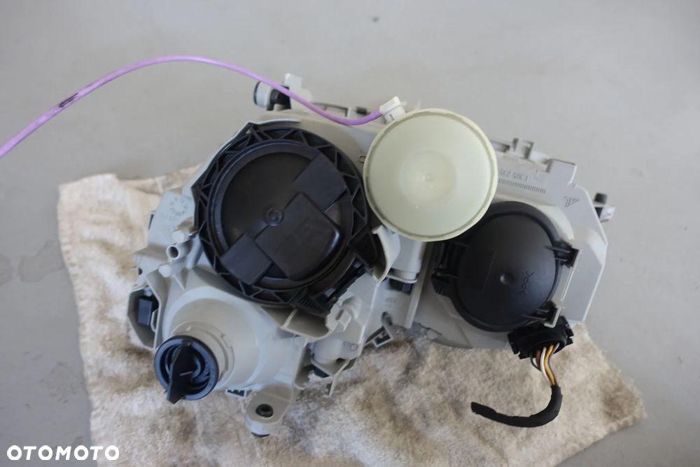 LAMPA PRAWY PRZÓD MERCEDES W203 LIFT - 4